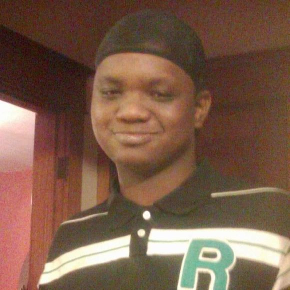 Meet your Posher, Pauline - Picture 1 of 1